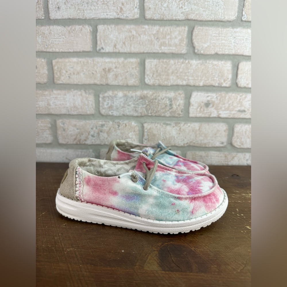 Girls Wendy Youth Hey Dude BOHO Mandala Tie Dye Shoes Size 13k - 0297